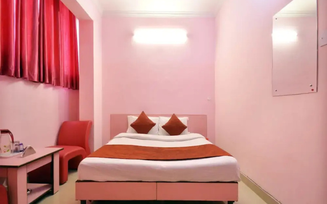 OYO 8424 Hotel Sunflower
