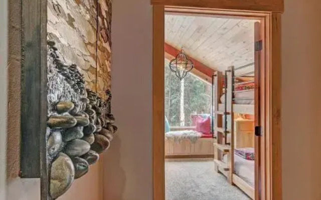 Riverhaus