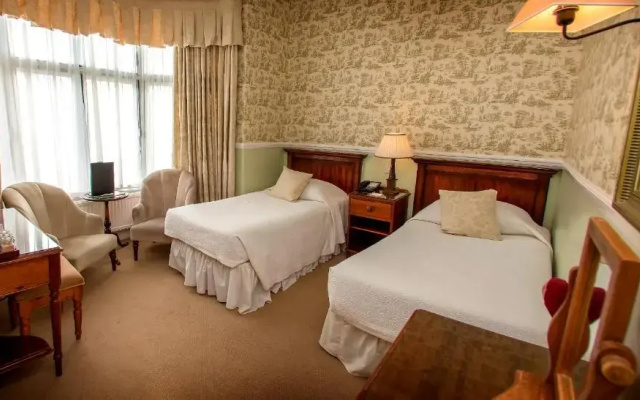 Dunoon Hotel