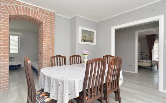 Apartment 1648
