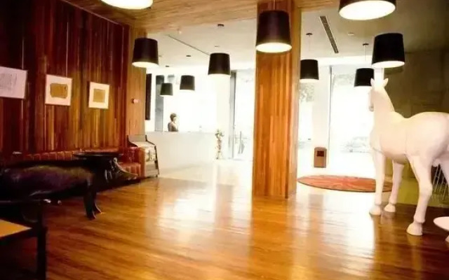 Wans Color House Hotel
