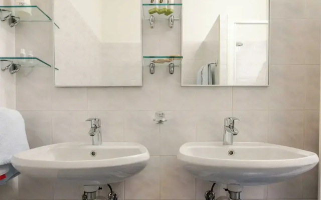Hotel 3 Comfort and Serenity Heart of Ventimiglia