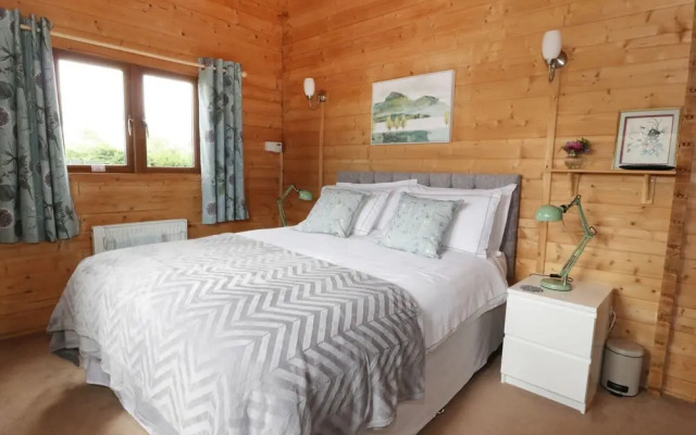 Mayfields Lodge