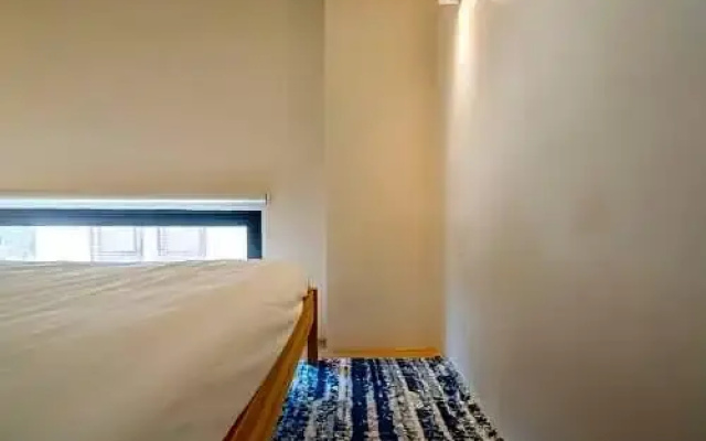 SB Vista Loft Suites C (Staycation Approved)