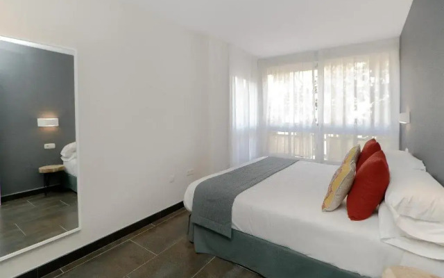 Apartamentos Malagueta Urban Beach