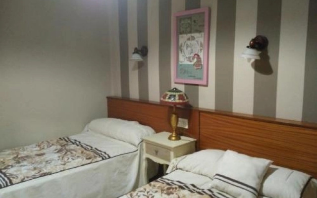 Hostal Restaurante Milan Ii