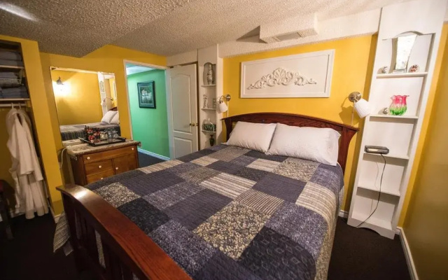 River Road Bed & Breakfast