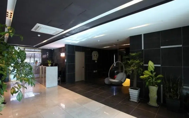 Vago Tourist Hotel