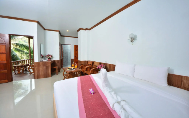 Haad Yao Bayview Resort & Spa