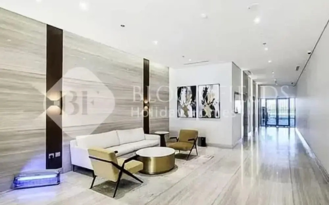 1015 Bloomfields Spacious 1BR Aziz Fawad