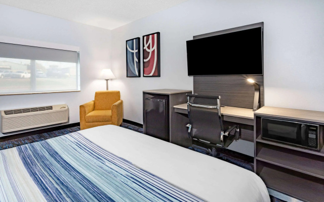 AmericInn by Wyndham Quincy
