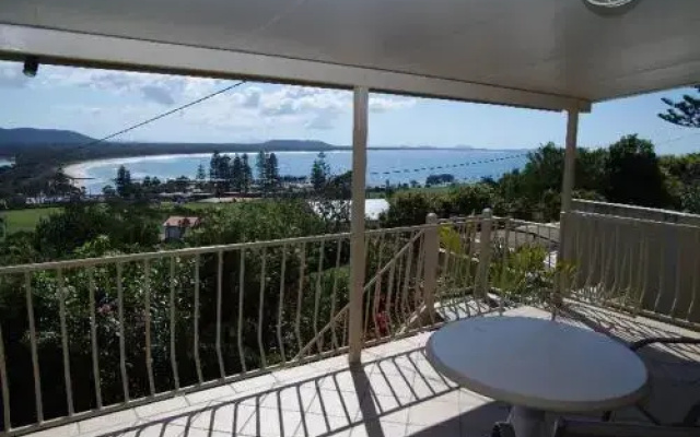 Hi View, 18 Dulconghi Street