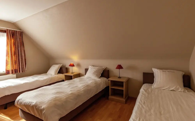 Luxurious Villa in de Panne with Garden