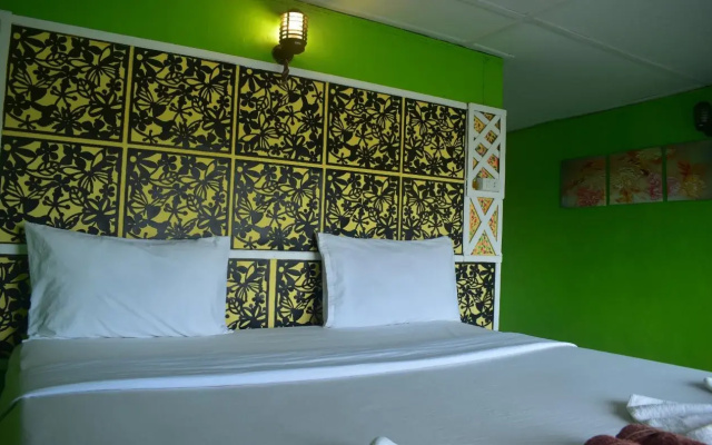 Phi Phi Beach Front Resort