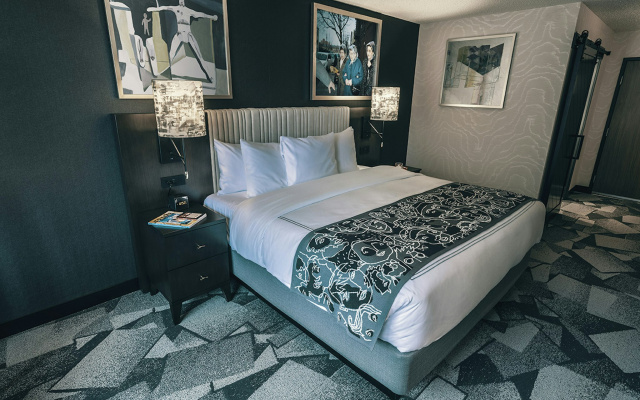 Saint Kate - The Arts Hotel