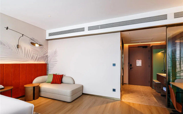 Hilton Garden Inn Xinyang East Railway Station