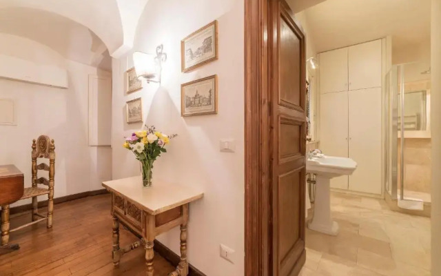 Navona Art Apartment