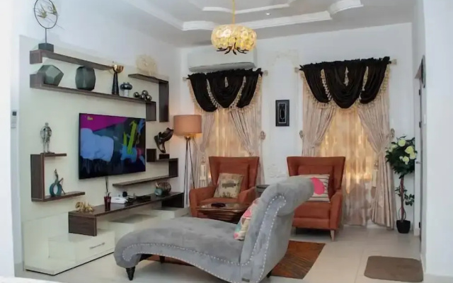 Homestead Apartment