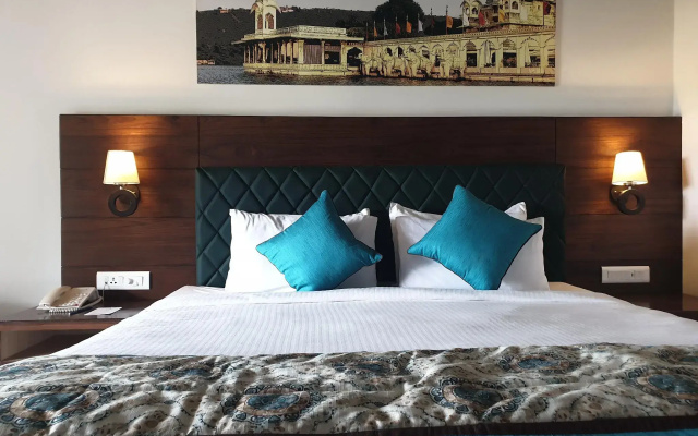 Bamboo Saa Resort & Spa - Udaipur