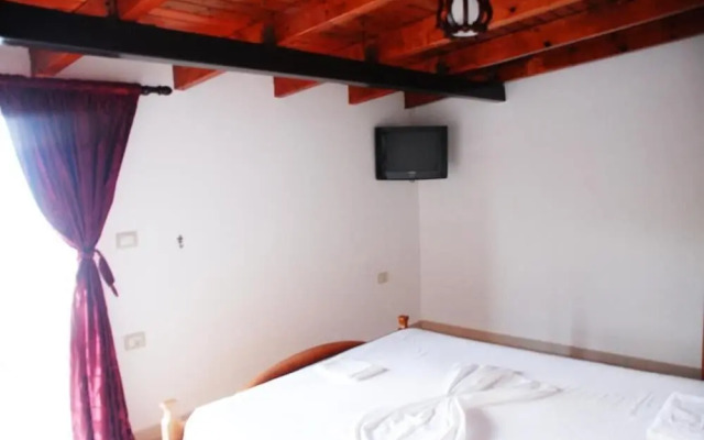 Villa Mucho