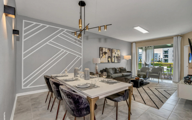 3180PARAUNIT101, Kissimmee, US