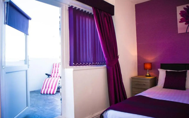 Royal Carlton Hotel