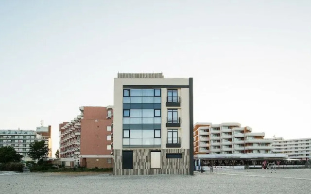 Beach Rooms