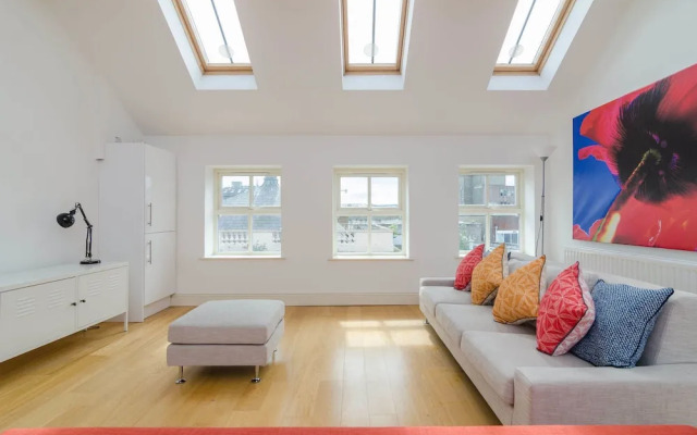 8 Fitzrovia