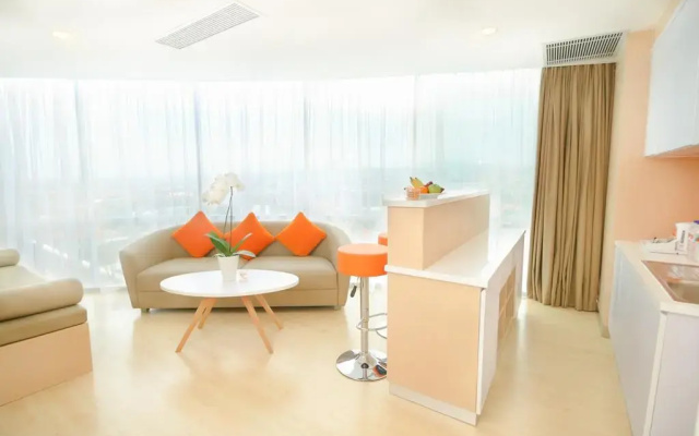 HARRIS Hotel Sentraland