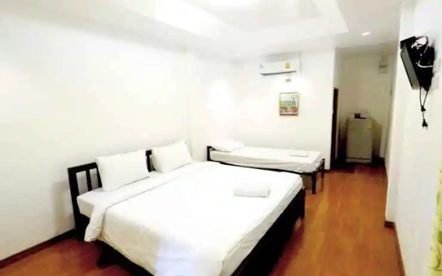 Thiw Tara Resort