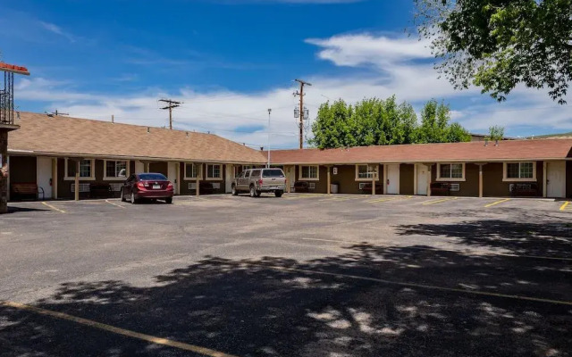 Elk Run Inn
