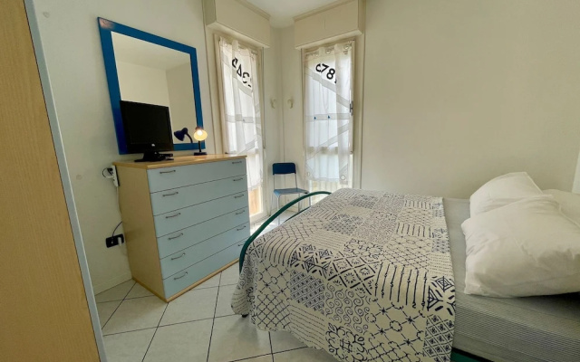 Luminous Flat With a Spacious Terrace