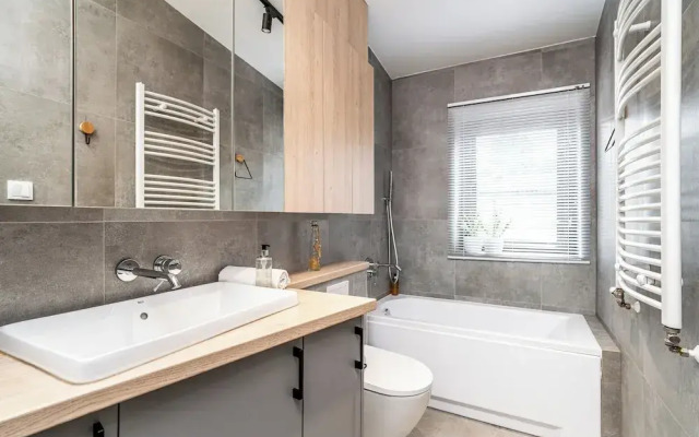 RentPlanet - Apartament przy Plantach