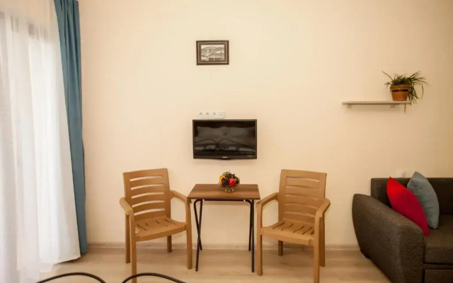 Anri's Apartments Studio