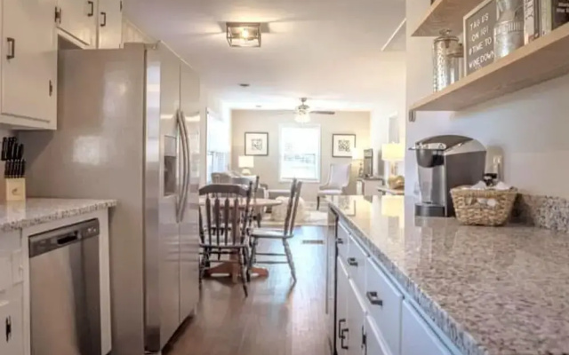 Time to Wine Down - Family Home