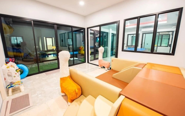 Level Flow pool villa Pattaya