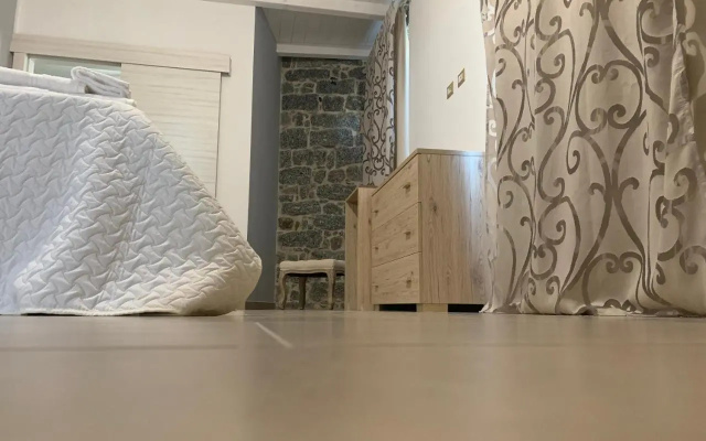 Nicola’S House