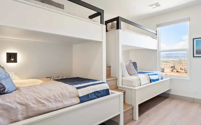 Casa Lua 5 Bedroom Townhouse