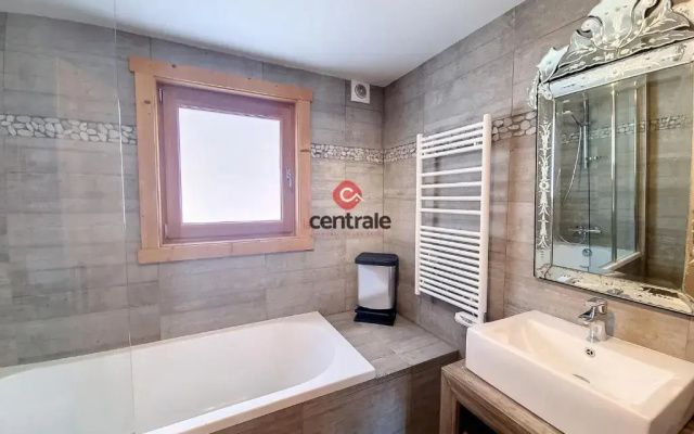 Chalet Les Gets, 6 pièces, 10 personnes - FR-1-454-90