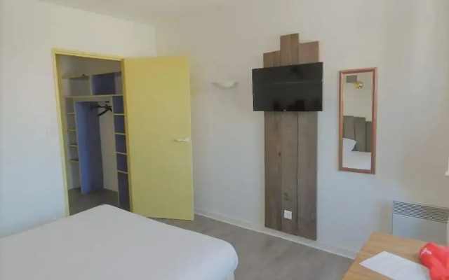 Les Provinciales Hotel & Restaurent