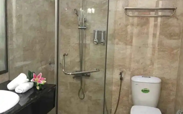 Rung Hoa Hotel