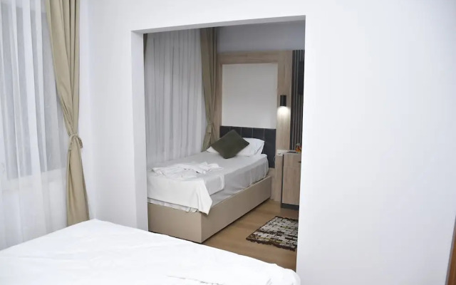 Hotel Arinna