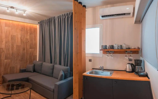 NOHO Boutique , premium living Lazeon 7