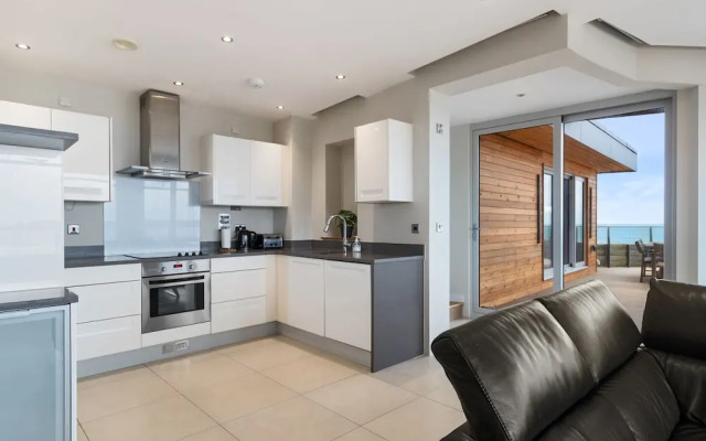 Sea Breeze - Spectacular Sea Views