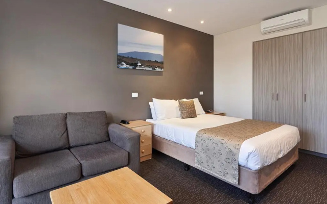 Foreshore Hotel