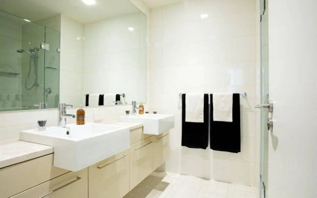 Wyndel Apartments - Clarke Street