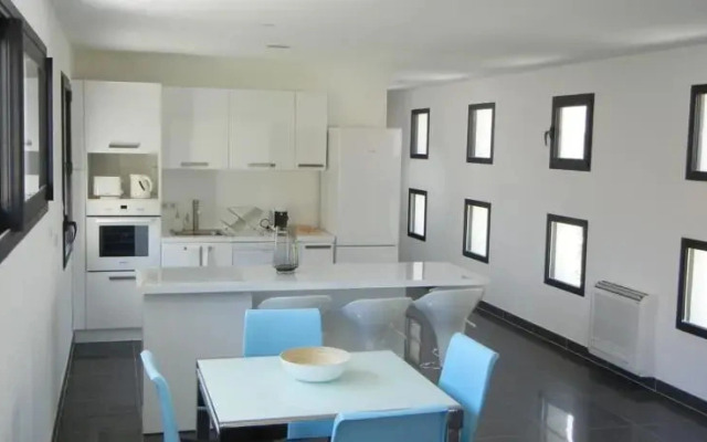 Appartement la Pompignane avec jardin et terrasse