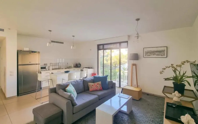 Nitsana Cachemire in Tel Aviv-yafo
