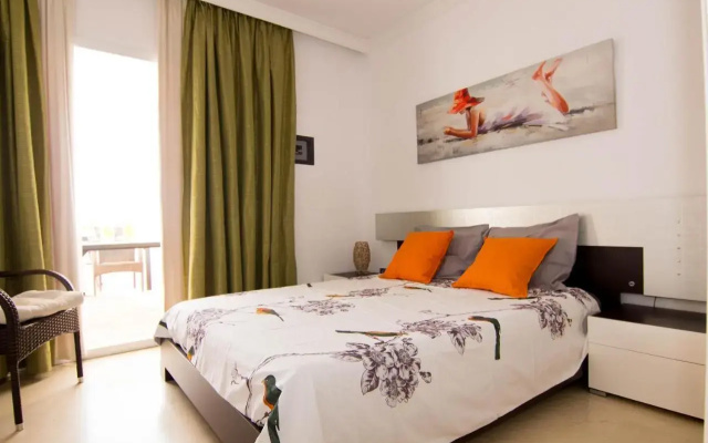 Apartment with terrace La Quinta Golf