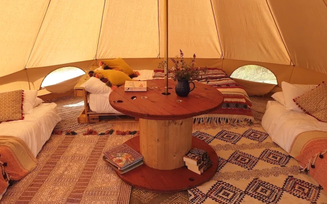 Hippie Hippie Shake Bell Tent - Hang Out Zone